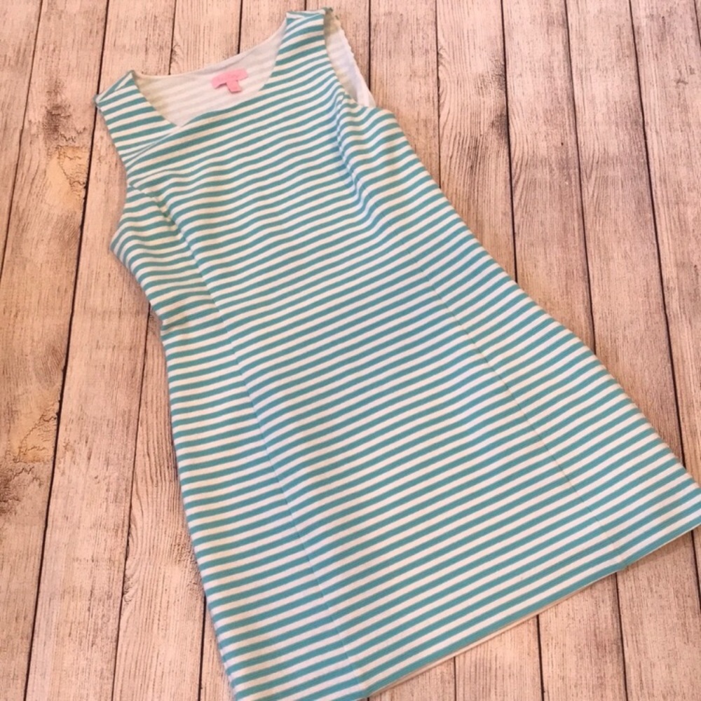 LILLY PULITZER size medium EUC shift dress stripe